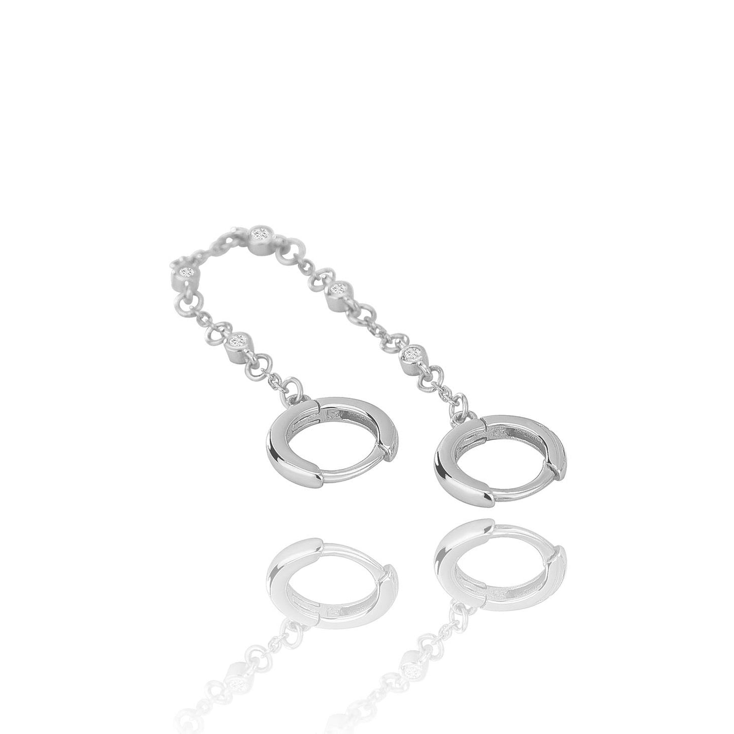 Aretes piercing con cadena plateados