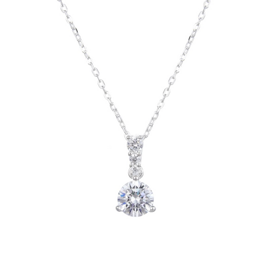 Collar plateado con zirconia grande colgante